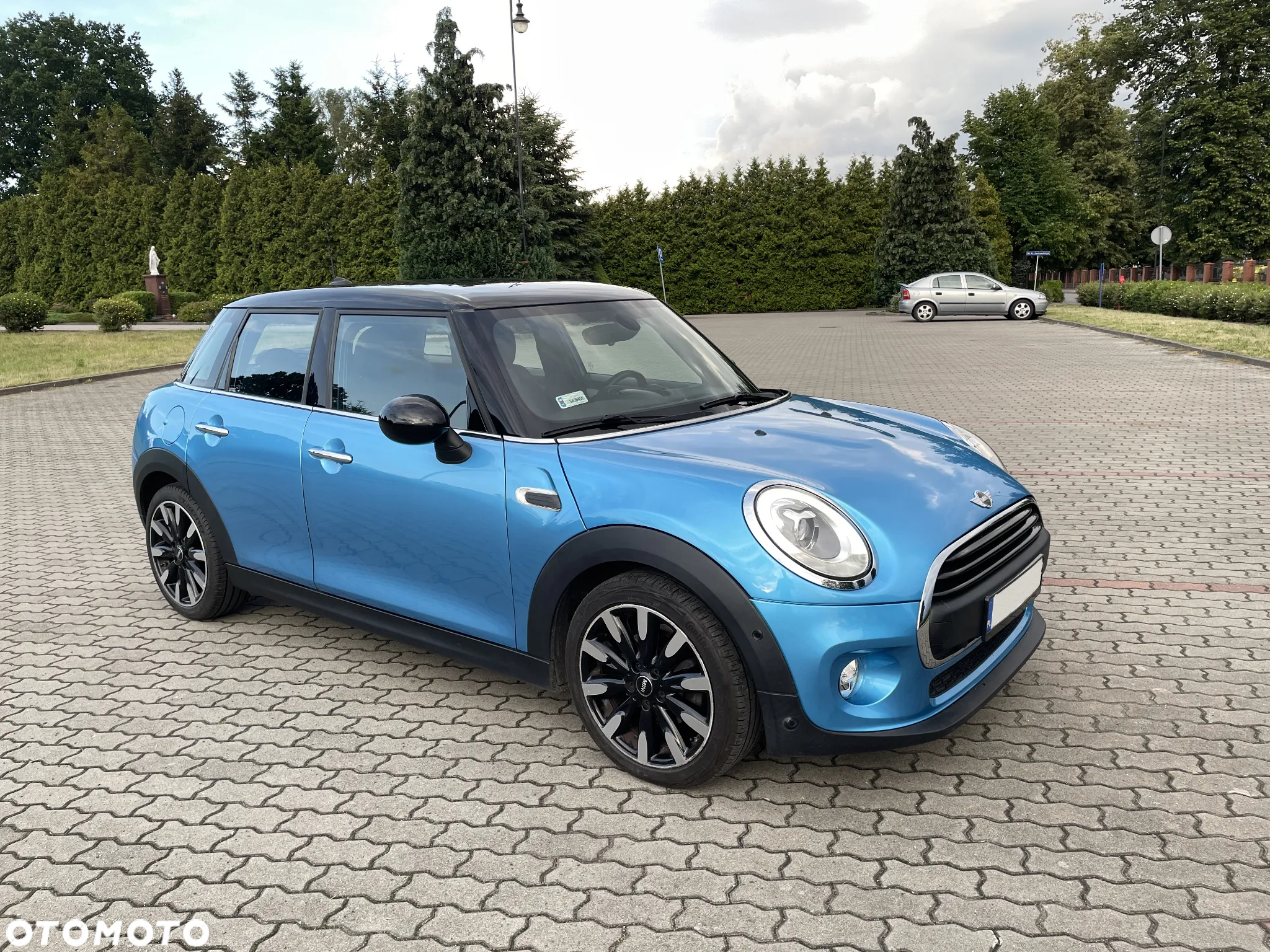 MINI Cooper Standard - 15