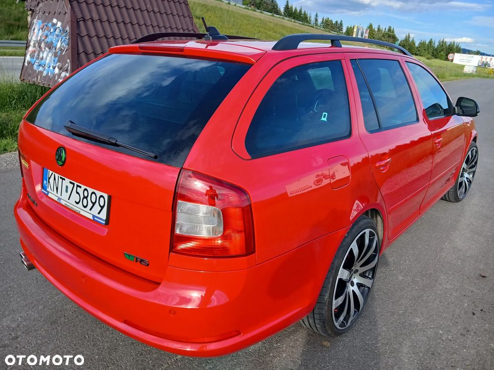 Skoda Octavia 2.0 TDI DPF RS DSG - 17