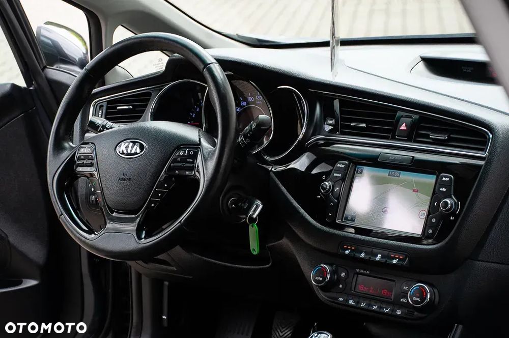 Kia Ceed 1.6 CRDi Platinum Edition - 17