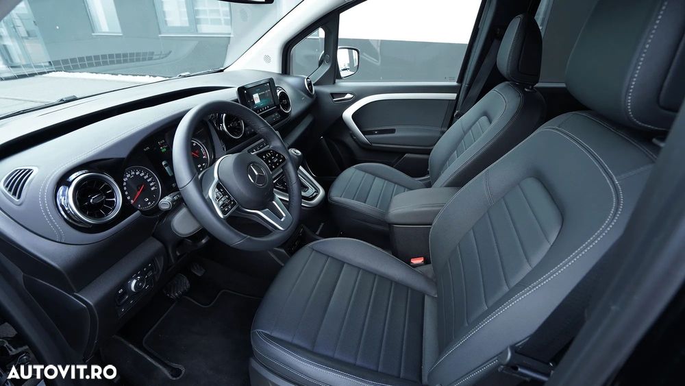 Mercedes-Benz EQT - 8