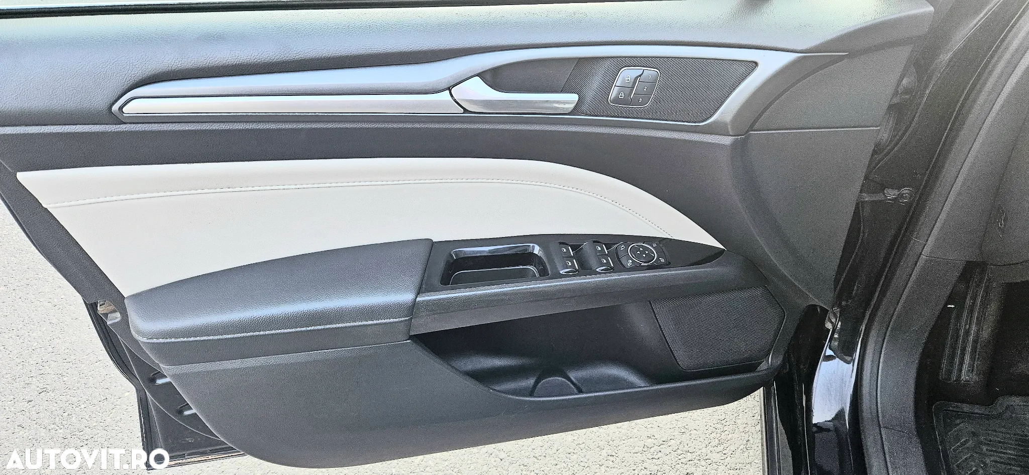 Ford Mondeo 2.0 TDCi Powershift AWD Business - 15