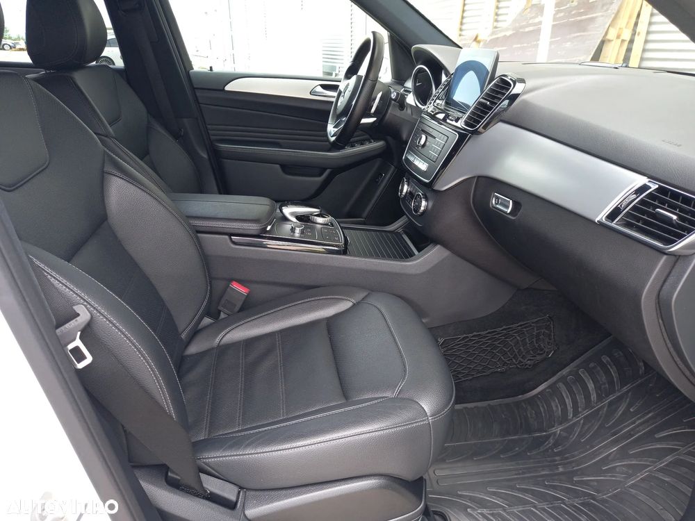 Mercedes-Benz GLE - 17