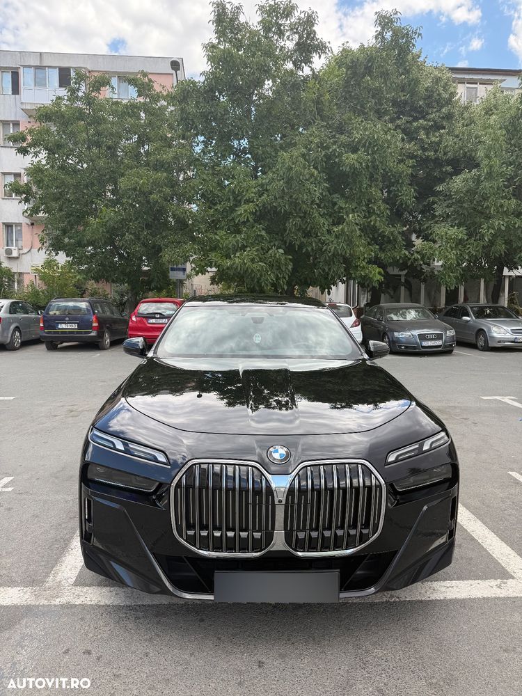 BMW Seria 7 740d xDrive MHEV - 1