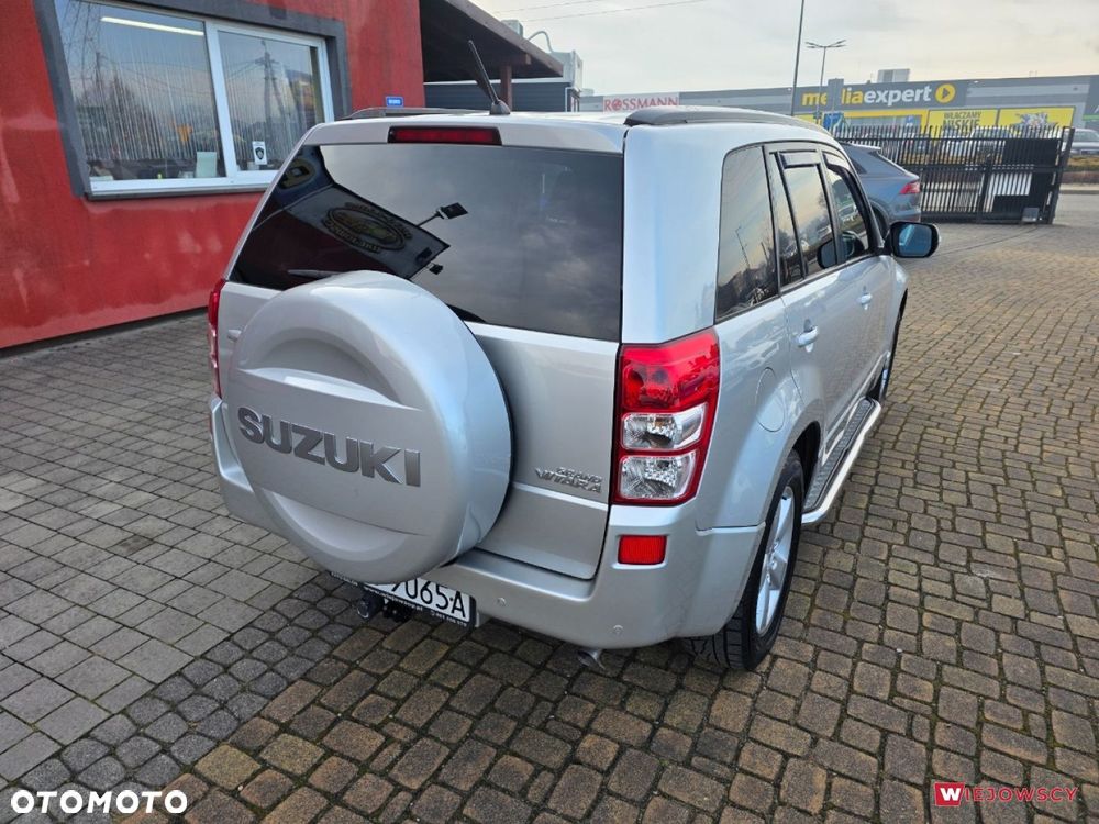 Suzuki Grand Vitara - 11