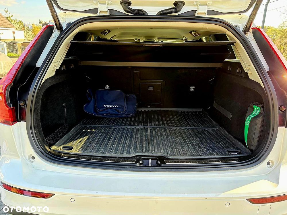 Volvo V60 Cross Country D4 AWD - 31