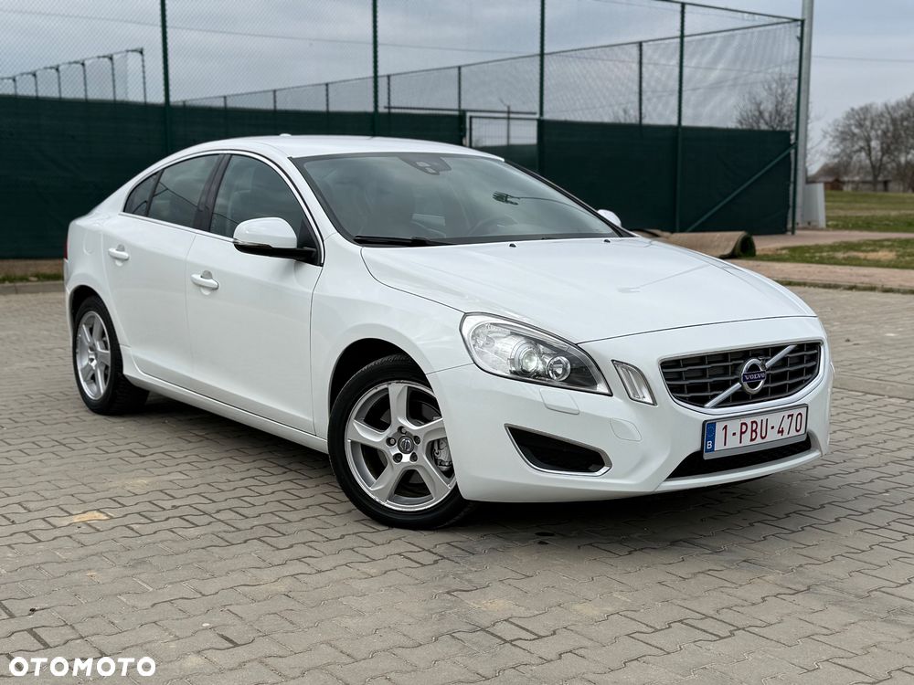 Volvo S60 DRIVe Momentum - 4