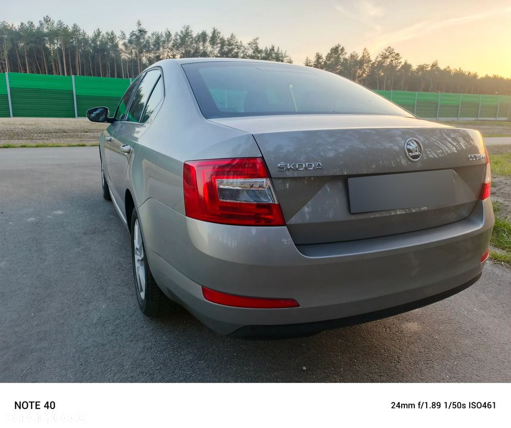 Skoda Octavia 1.6 TDI Active - 14