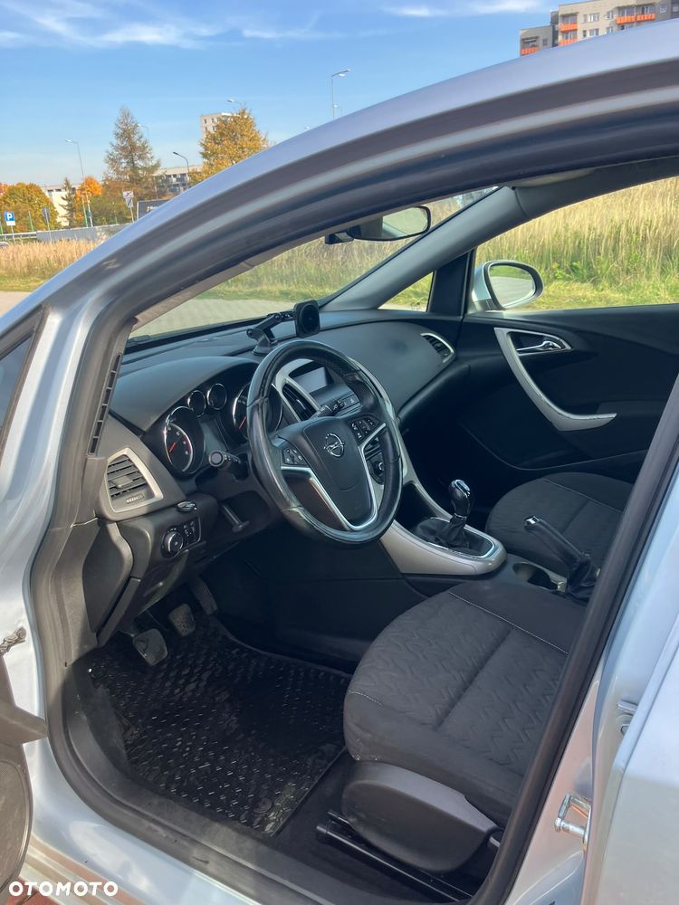 Opel Astra - 35