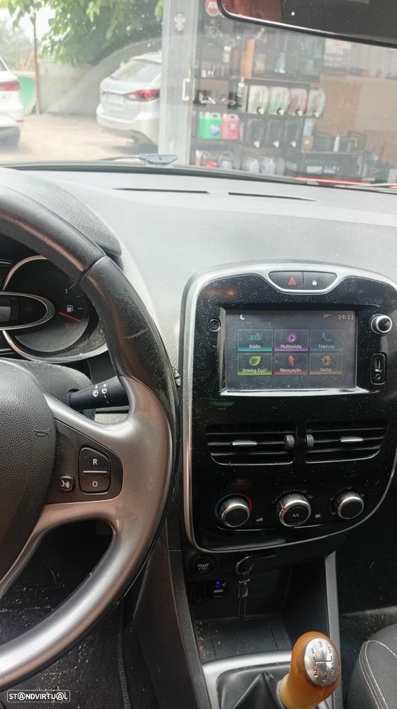 Renault Clio 0.9 TCe Limited - 6