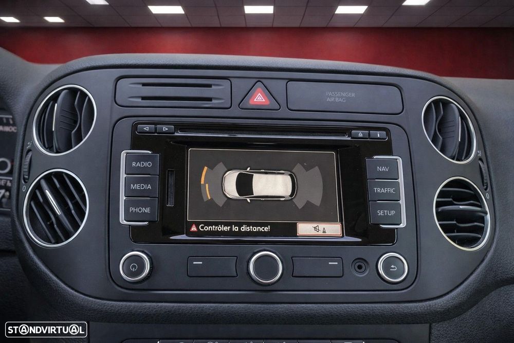 VW Golf Plus 1.6 TDi DPF Highline - 12