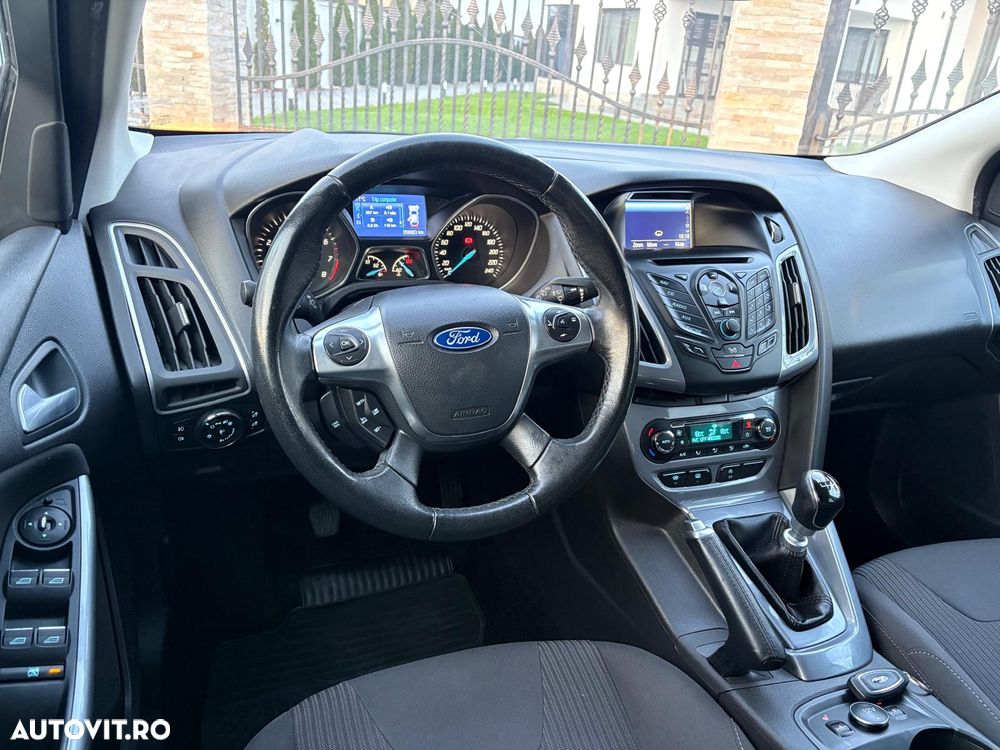 Ford Focus 1.0 EcoBoost Start Stop Titanium - 23