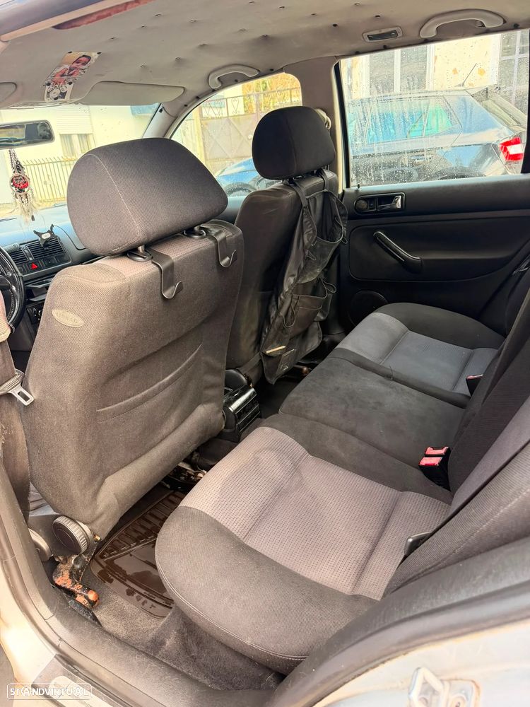 VW Golf 1.4i Confortline AC - 15