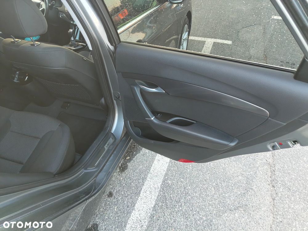 Hyundai i40 1.6 GDI Comfort + - 30