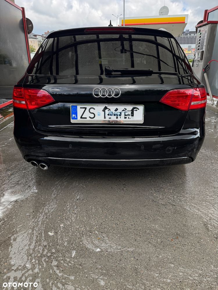 Audi A4 Avant 2.0 TDI - 10