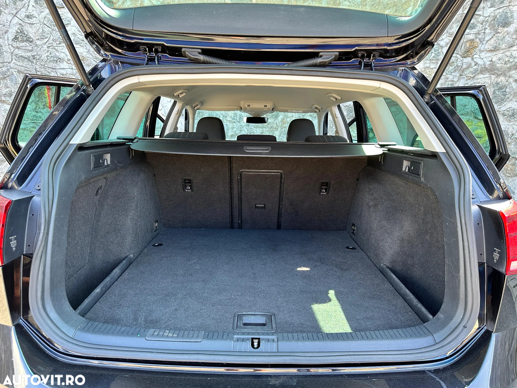 Volkswagen Golf Alltrack 2.0 TDI 4Motion (BMT) DSG - 27