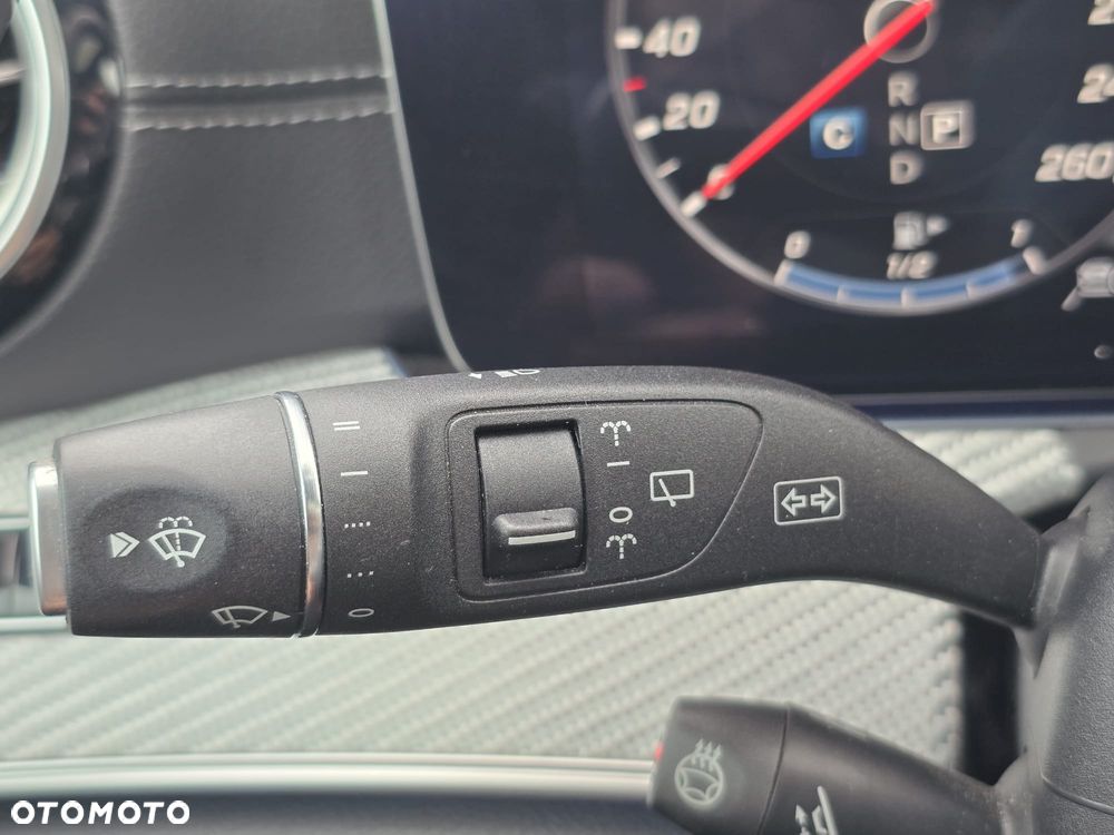 Mercedes-Benz Klasa E 400 d 4Matic 9G-TRONIC AMG Line - 38