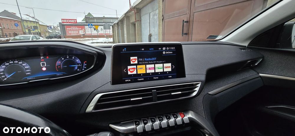 Peugeot 3008 1.6 PureTech GPF Allure S&S EAT8 - 9