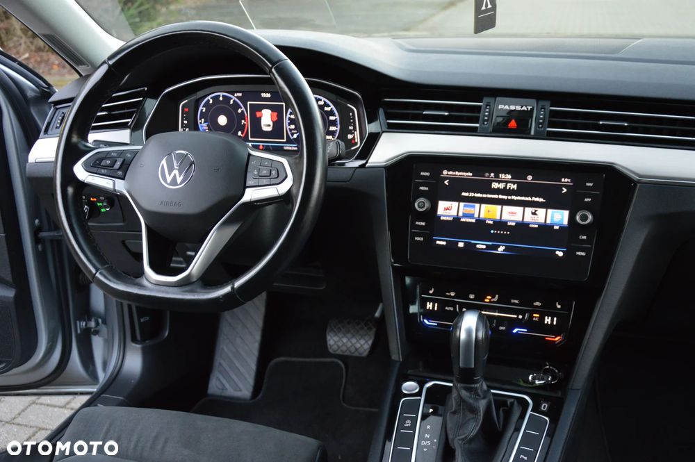 Volkswagen Passat 1.5 TSI EVO Highline DSG - 17