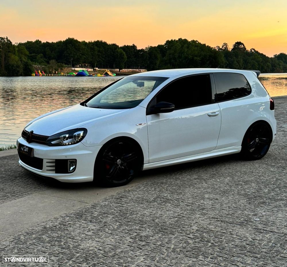 VW Golf 2.0 GTI DSG - 1