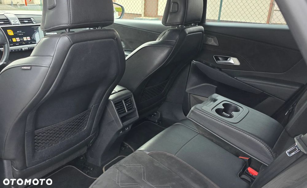 DS Automobiles DS 7 Crossback 2.0 BlueHDi Performance Line + - 27