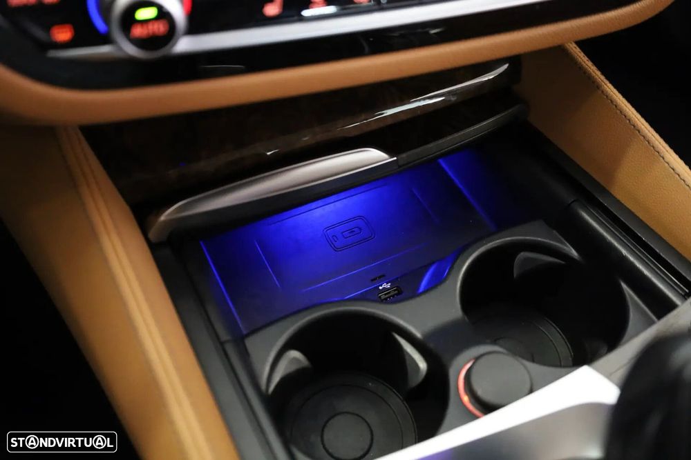 BMW 530 e iPerformance Line Luxury - 46