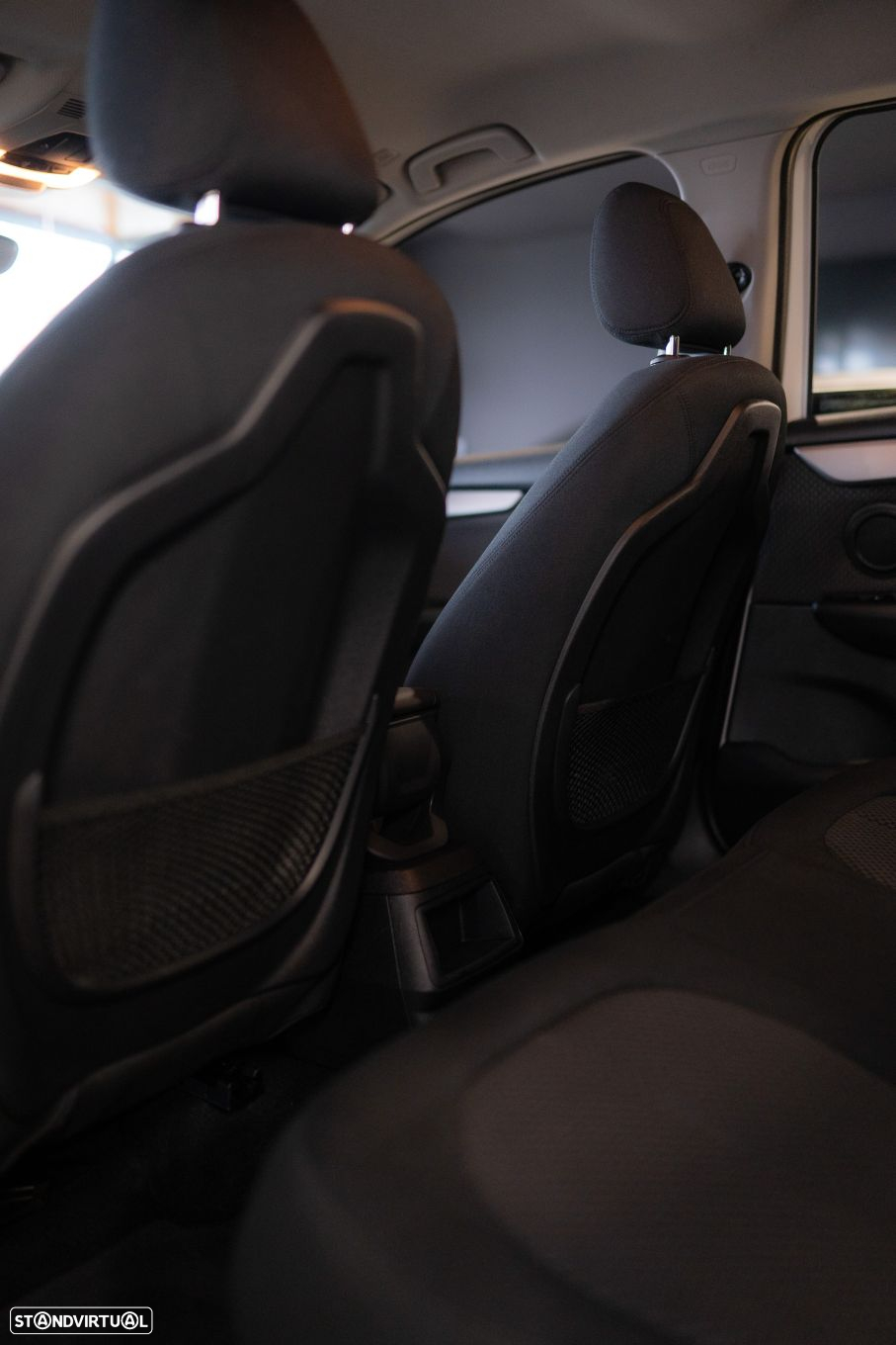 BMW 218 Active Tourer d Advantage Auto - 39
