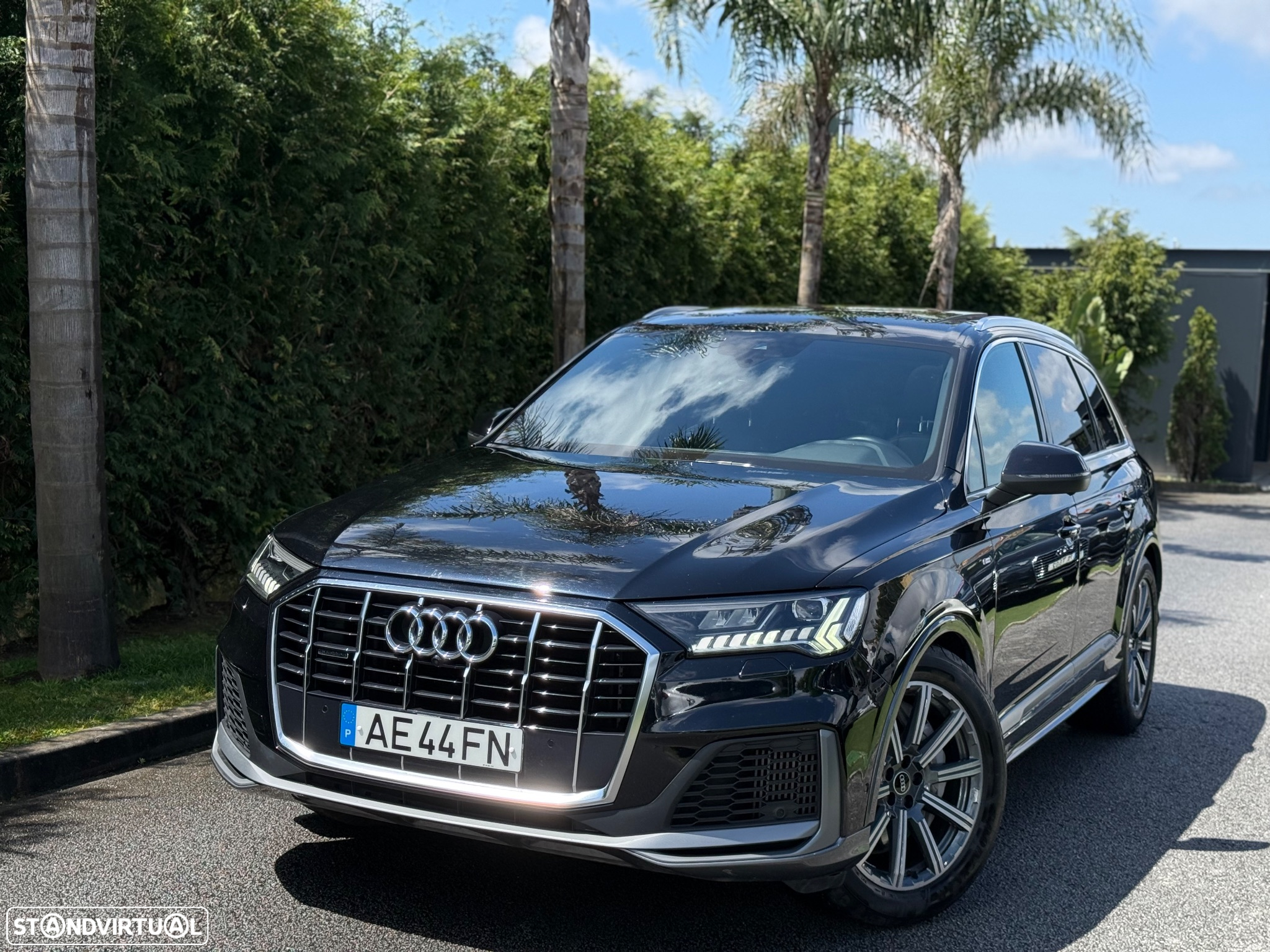 Audi Q7 55 TFSIe quattro S line Tiptronic - 2