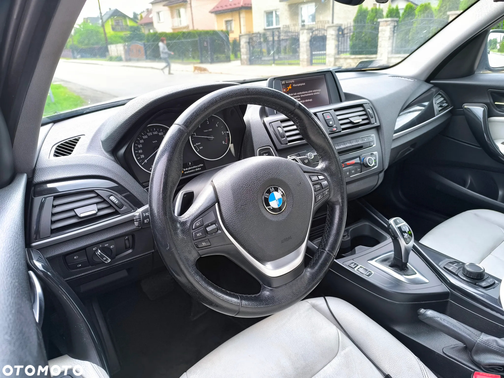 BMW Seria 1 - 10