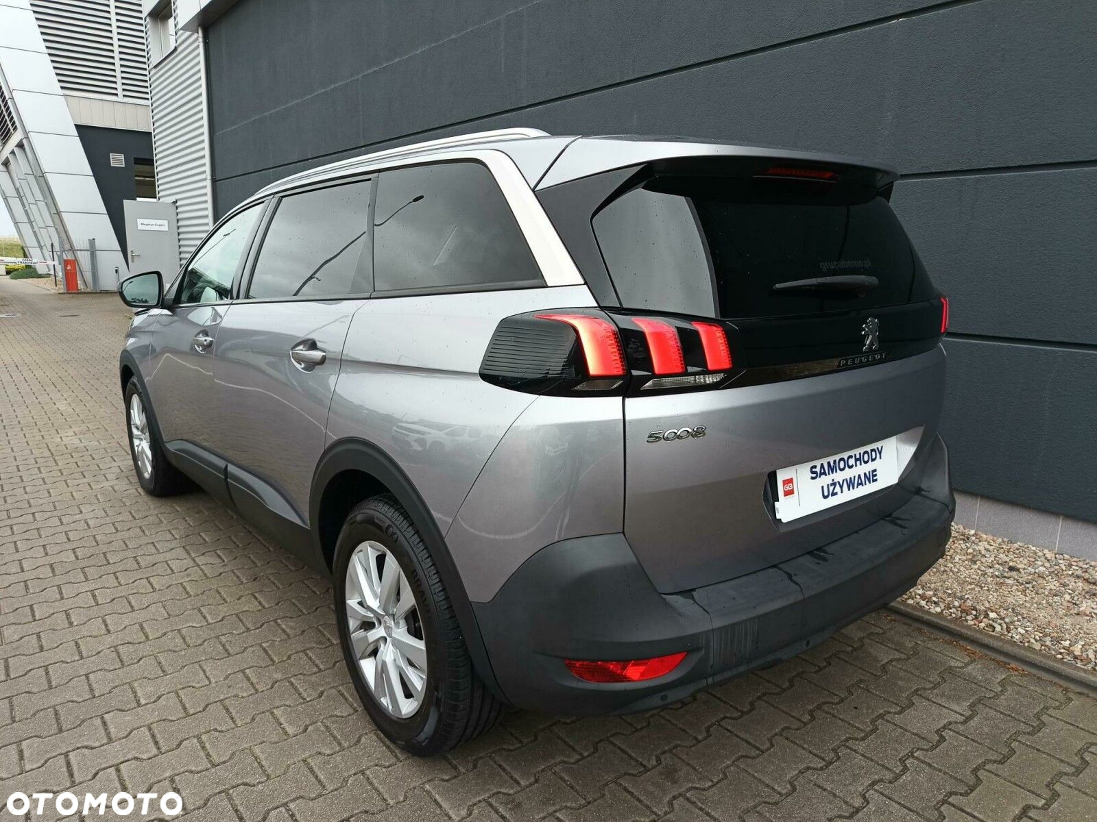 Peugeot 5008 - 11