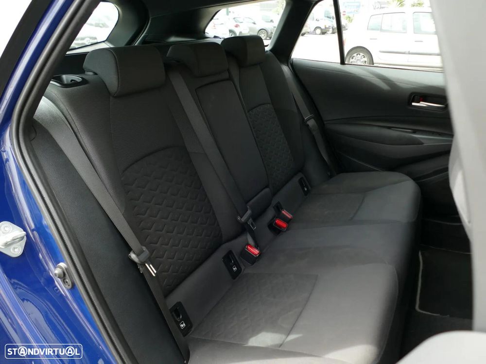 Toyota Corolla 1.8 Hybrid Active - 33