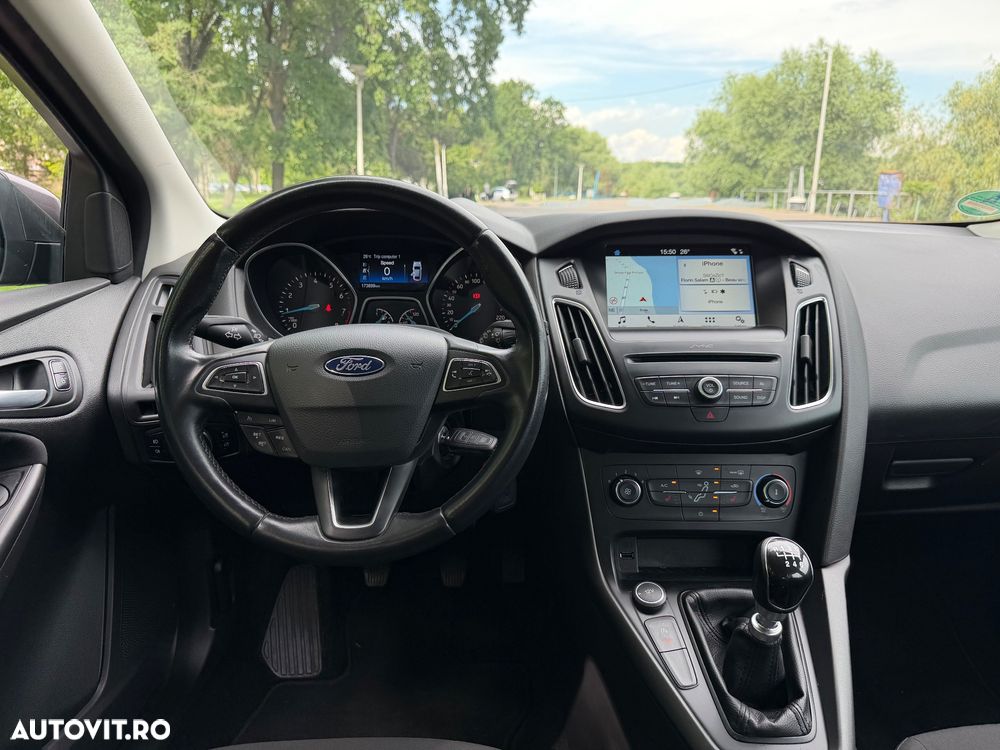 Ford Focus - 7