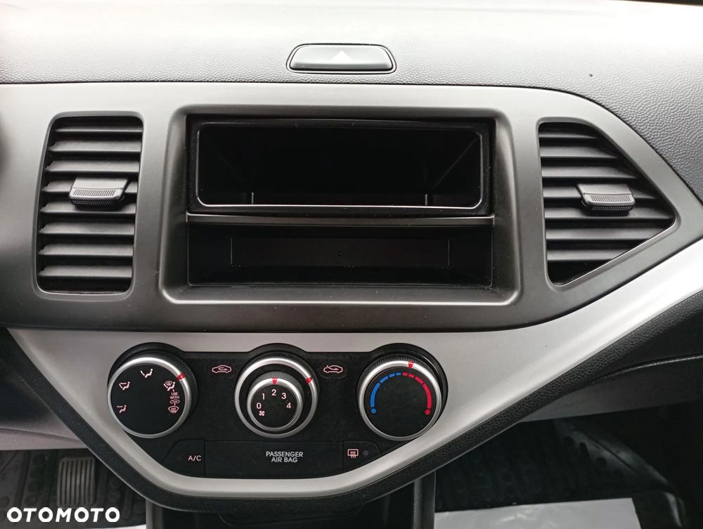 Kia Picanto - 11