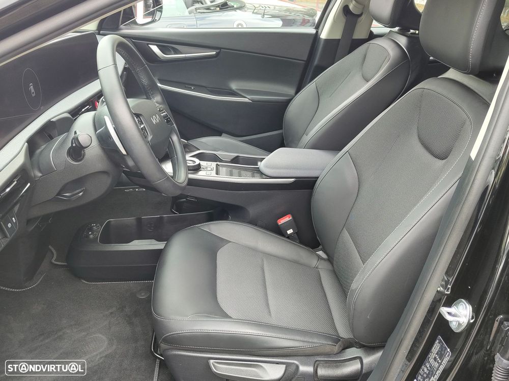 Kia EV6 77.4 kWh Tech - 12