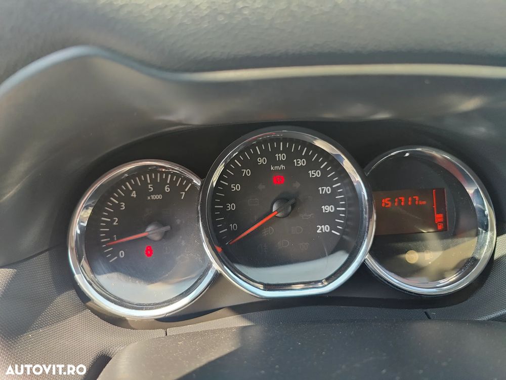 Dacia Duster 1.5 dCi 4WD Comfort - 12