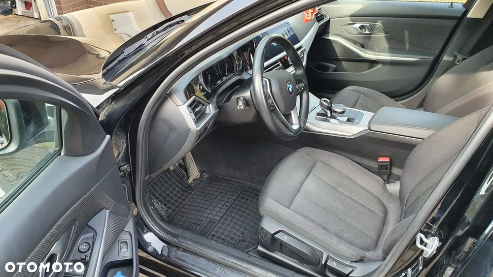 BMW Seria 3 320d xDrive Advantage - 7