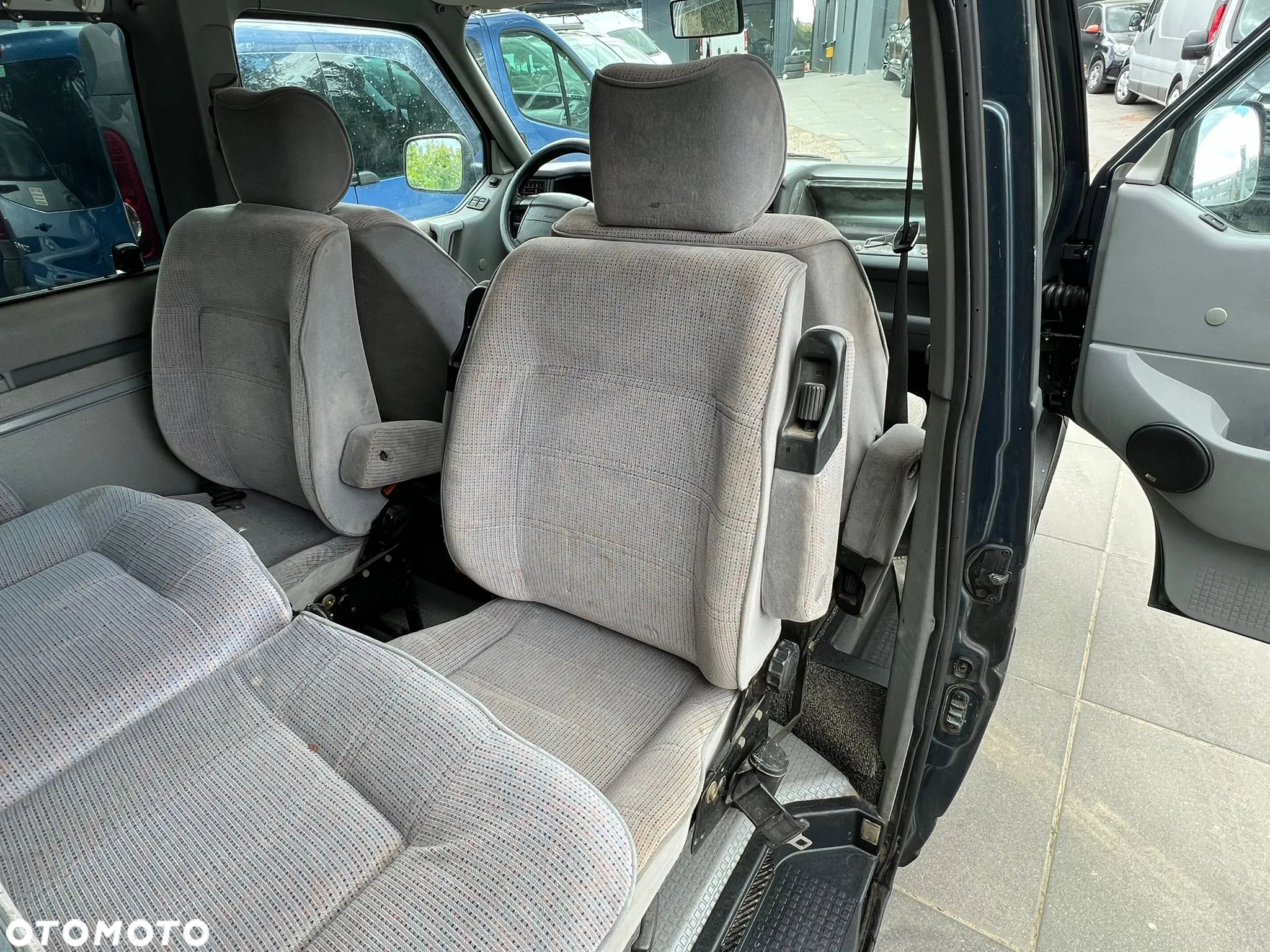 Volkswagen Multivan TD - 11