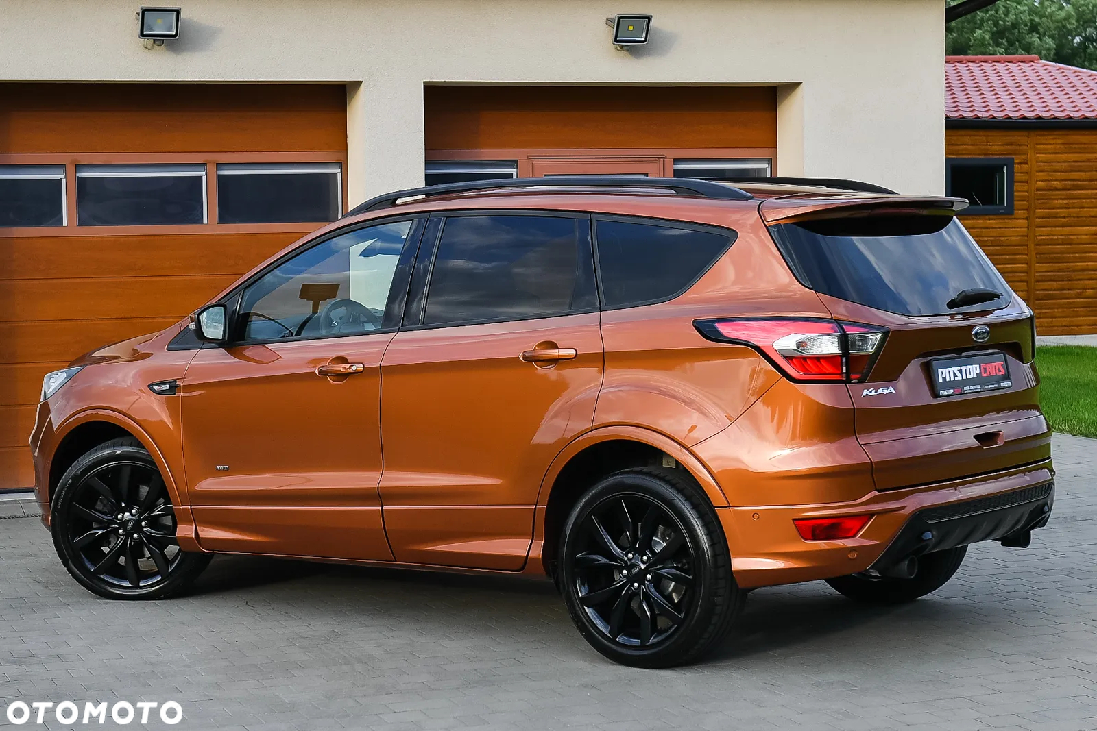 Ford Kuga 2.0 EcoBlue 4x4 ST-LINE - 12