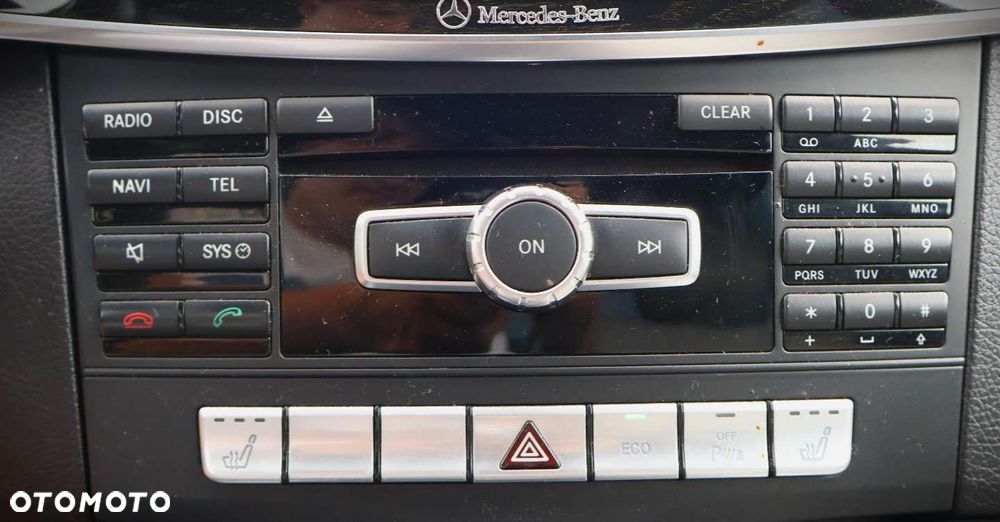 Mercedes-Benz Klasa E - 23