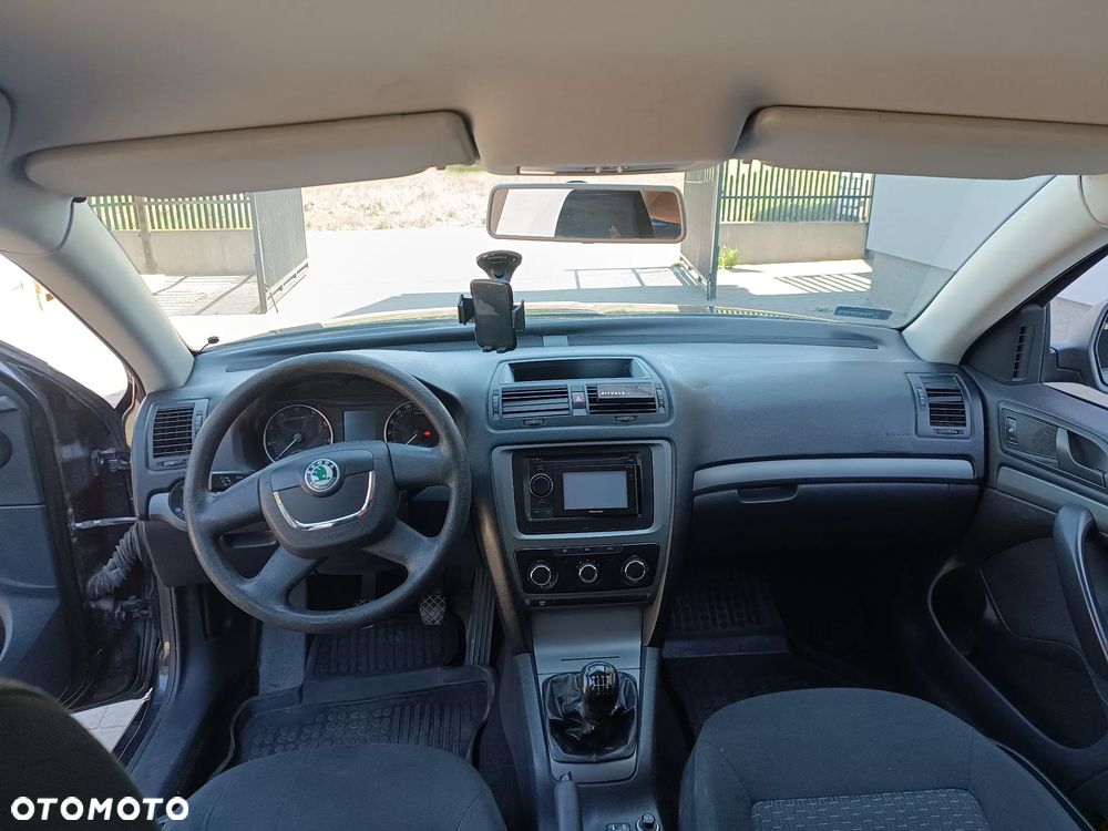 Skoda Octavia 1.4 TSI Ambiente - 15