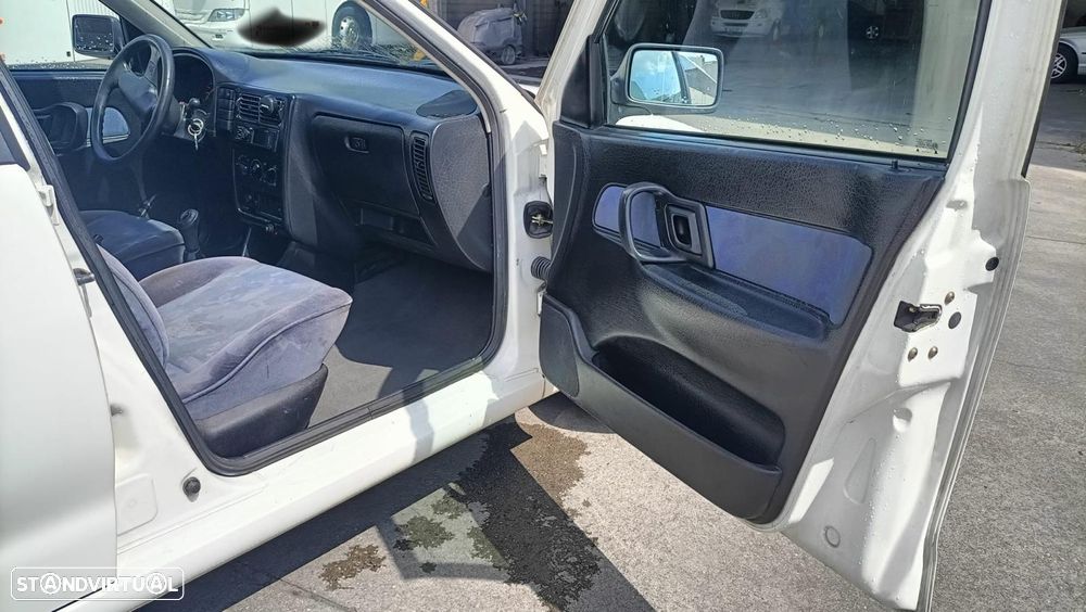 SEAT Cordoba 1.4 SXE - 6