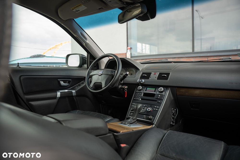 Volvo XC 90 3.2 AWD Geartonic Summum - 29