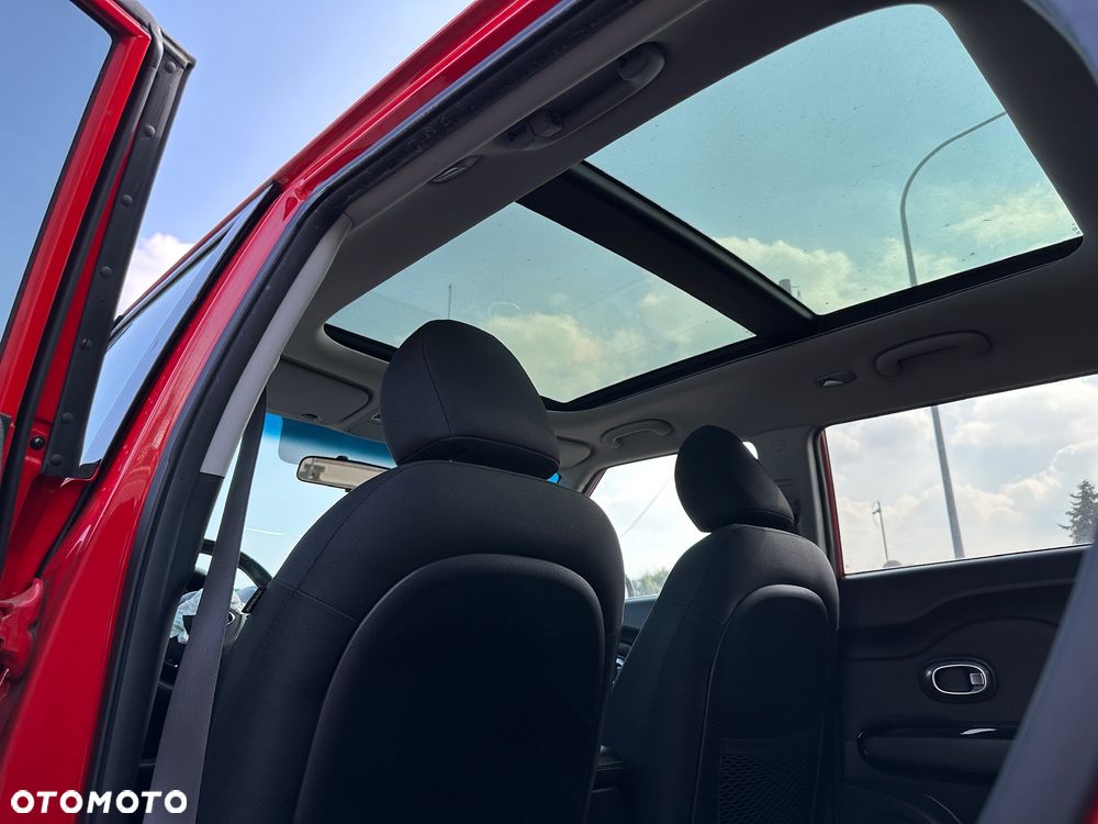 Kia Soul 1.6 CRDI Automatik UEFA EURO 2016 - 10