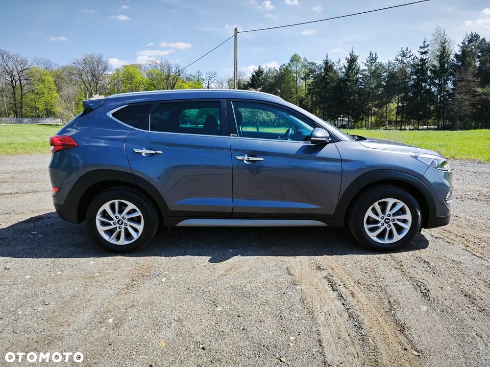 Hyundai Tucson blue 1.7 CRDi 2WD DCT Premium - 2