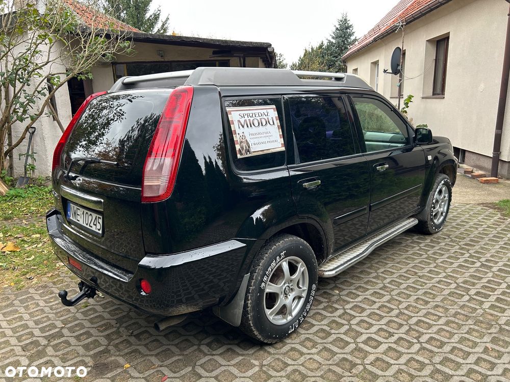 Nissan X-Trail 2004 photo 3