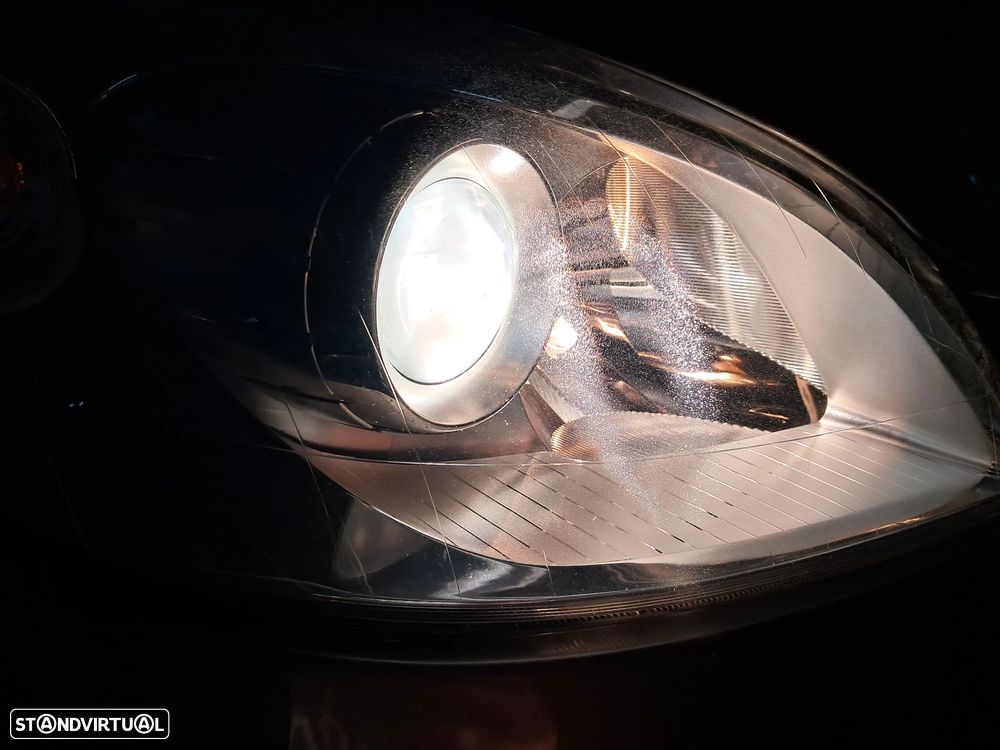 Mercedes-Benz B 150 - 59