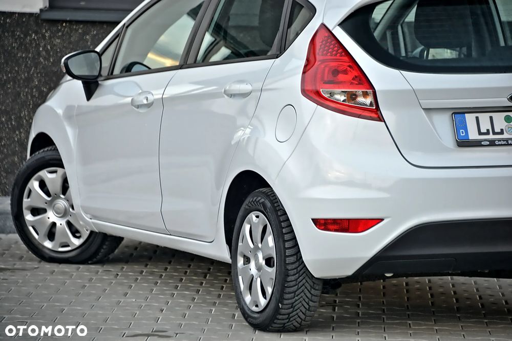 Ford Fiesta 1.25 Ambiente - 18