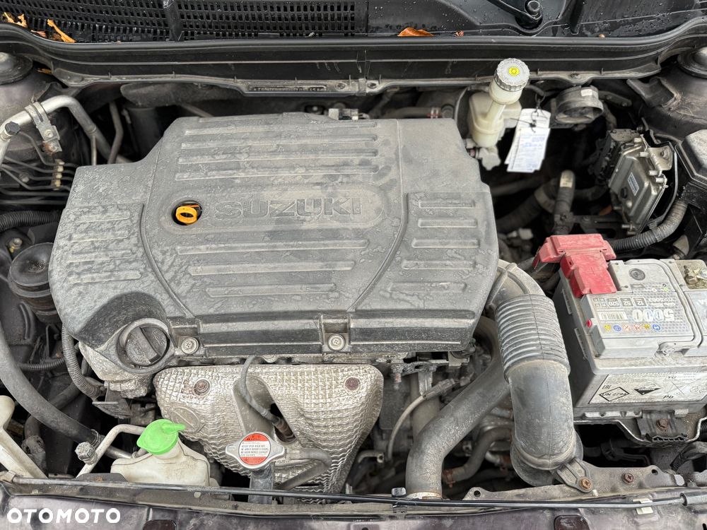 Suzuki SX4 1.6 Premium - 30