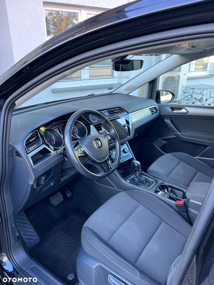 Volkswagen Touran 1.6 TDI SCR (BlueMotion Technology) DSG Comfortline - 19