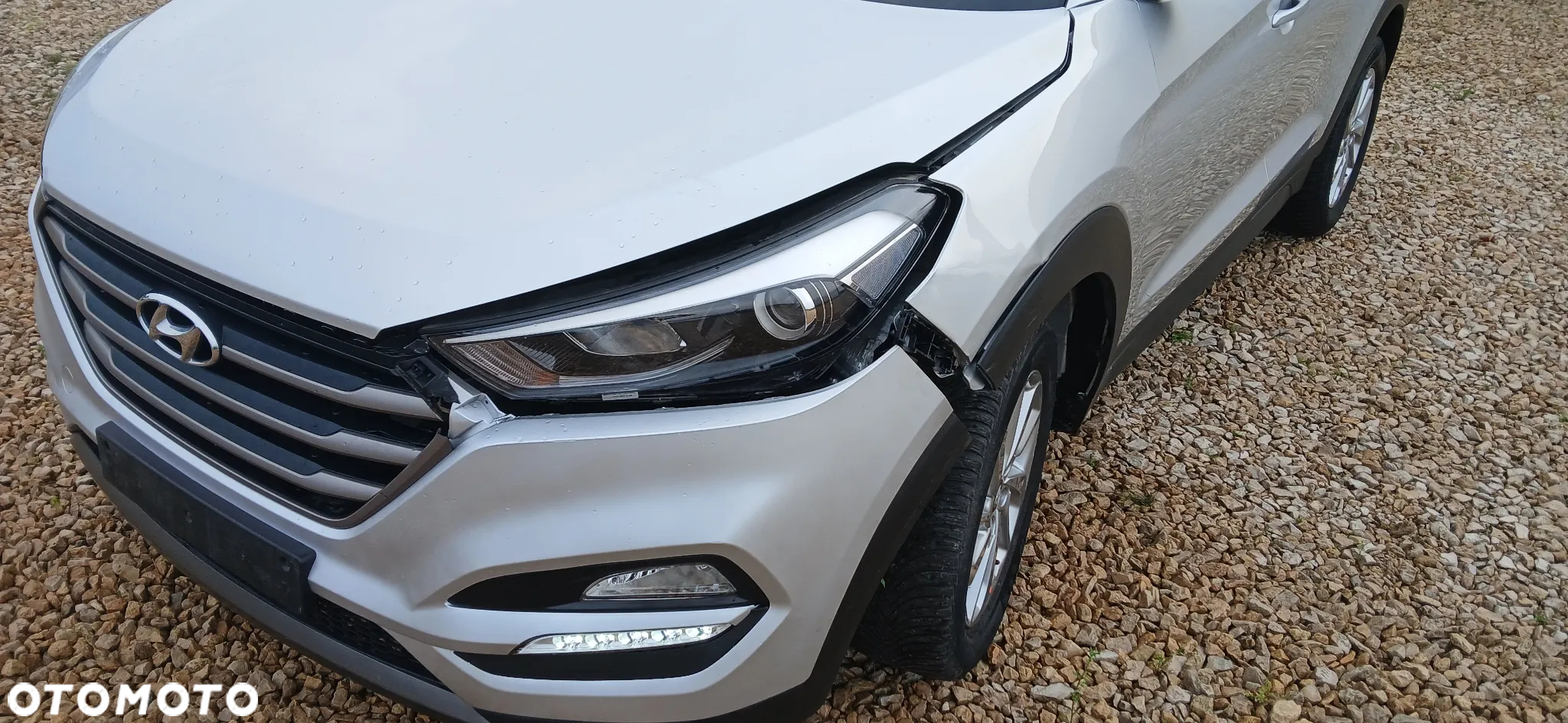 Hyundai Tucson 1.7 CRDI BlueDrive Comfort 2WD - 5