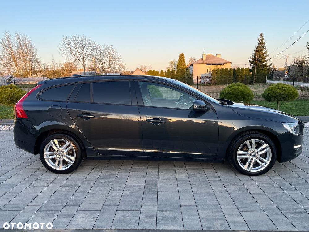 Volvo V60 D3 Summum - 11